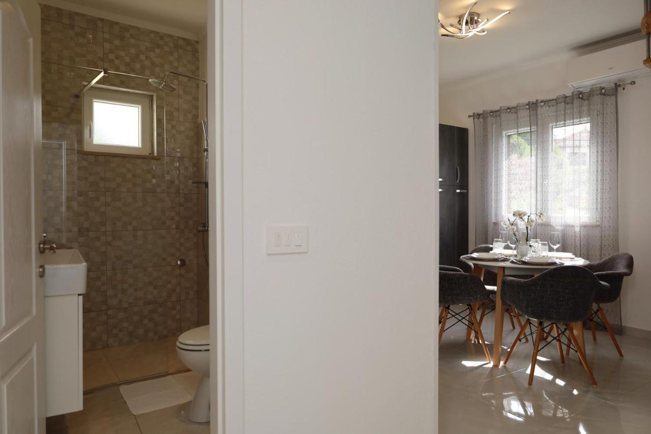 Holiday House Nono سومارتين المظهر الخارجي الصورة