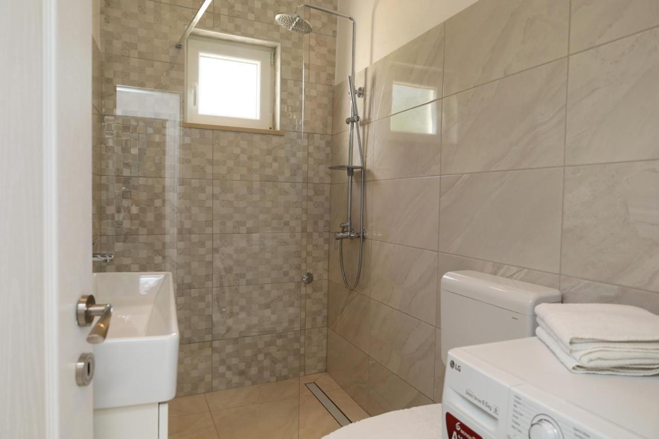 Holiday House Nono سومارتين المظهر الخارجي الصورة